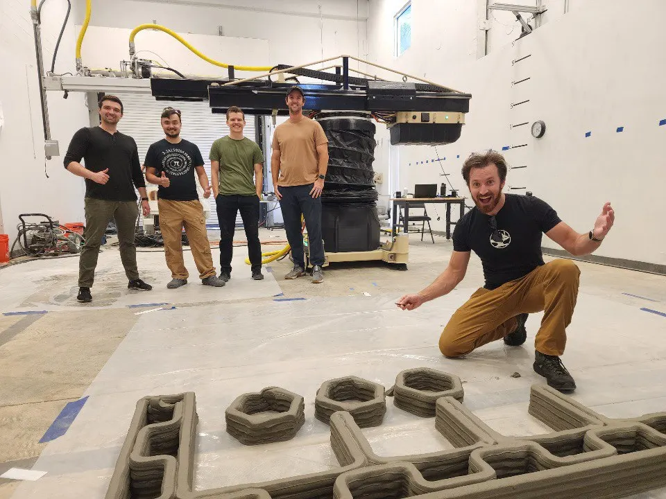 Apis Cor — Construction 3D Printing System — hero